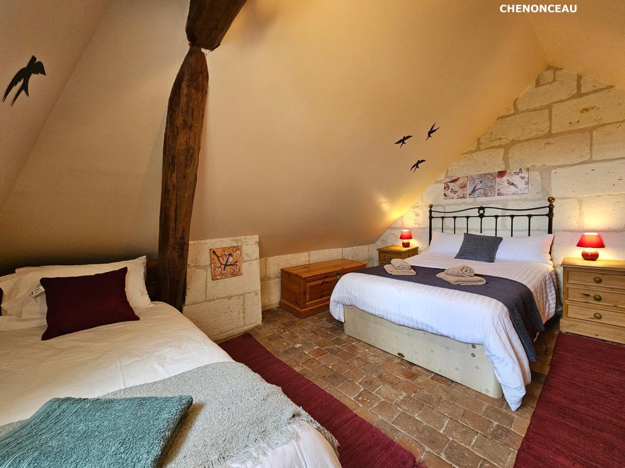 Gites Les Petits Chateaux Bourre Экстерьер фото