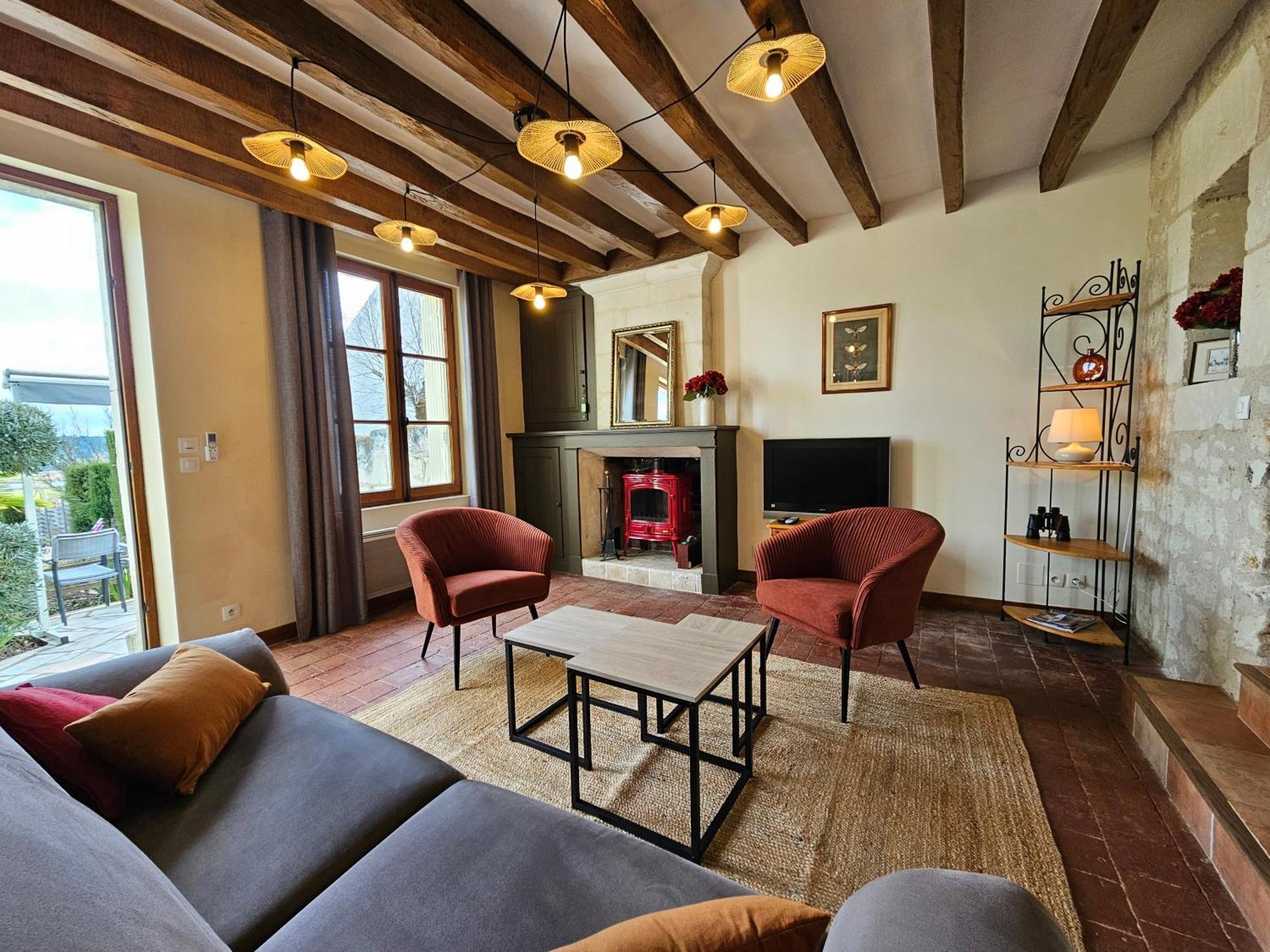Gites Les Petits Chateaux Bourre Экстерьер фото